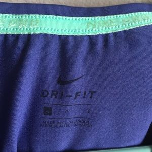 Nike Tops - Nike Dri-Fit Nike Tops - Nike Dri-Fit
